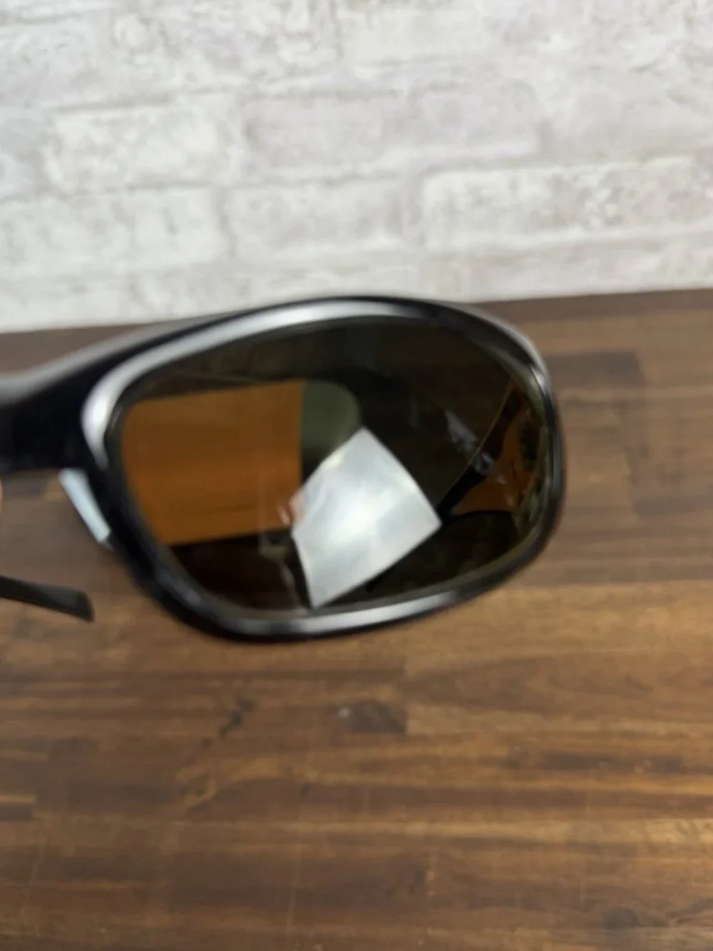 Kaenon Men's Brown Polarized Full Rim Rhino Wrap Sunglasses With Case 5066